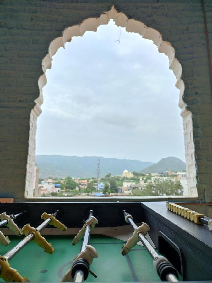 Hide-In Pushkar Vandrarhem Exteriör bild